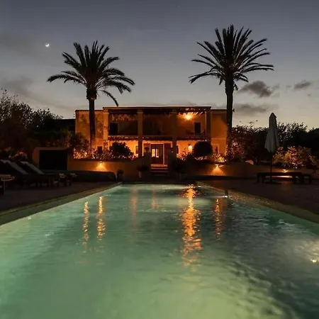 Mariposas Ibiza 3*